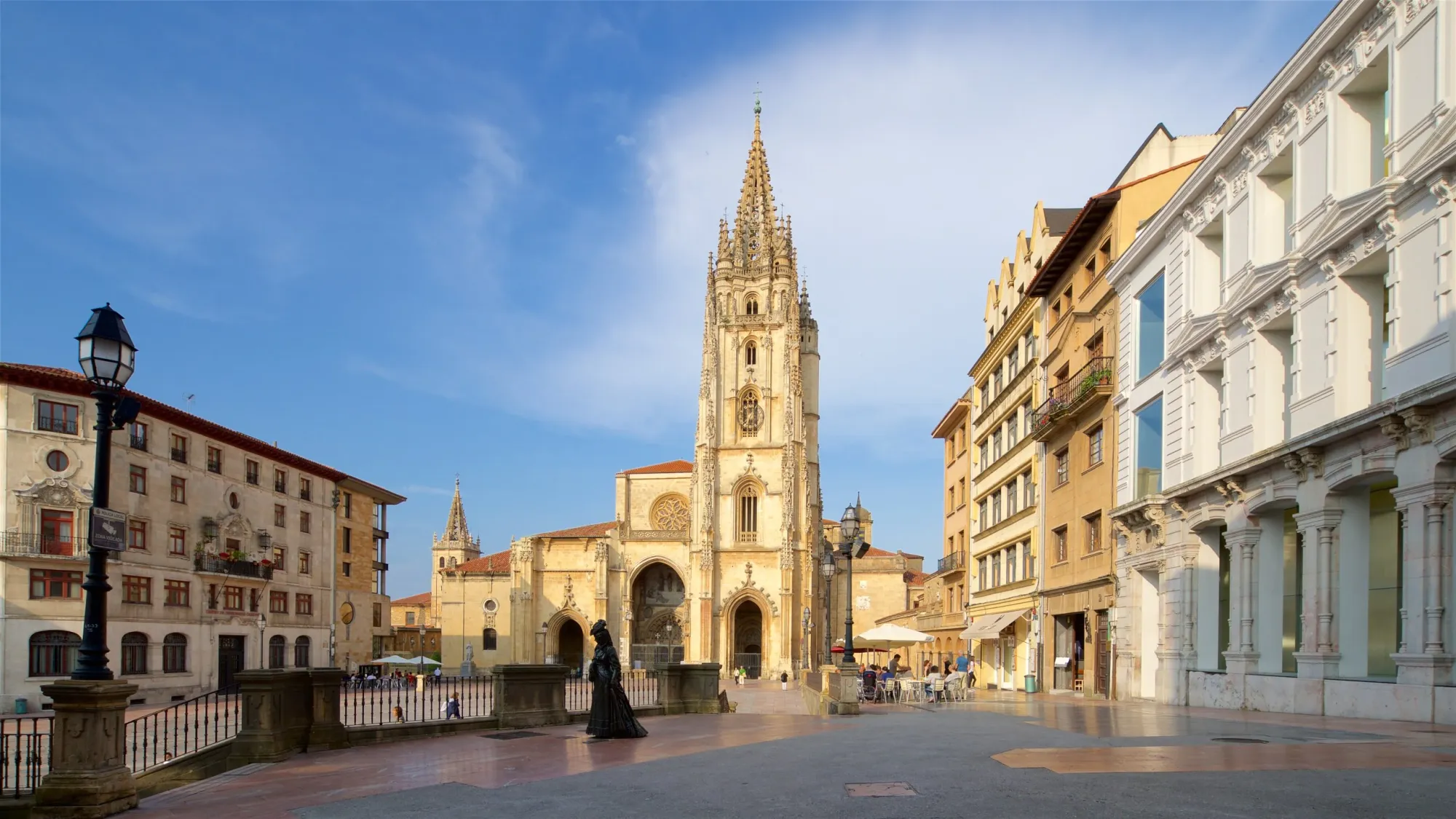 Plaza de la Catedral de Oviedo, Asturias